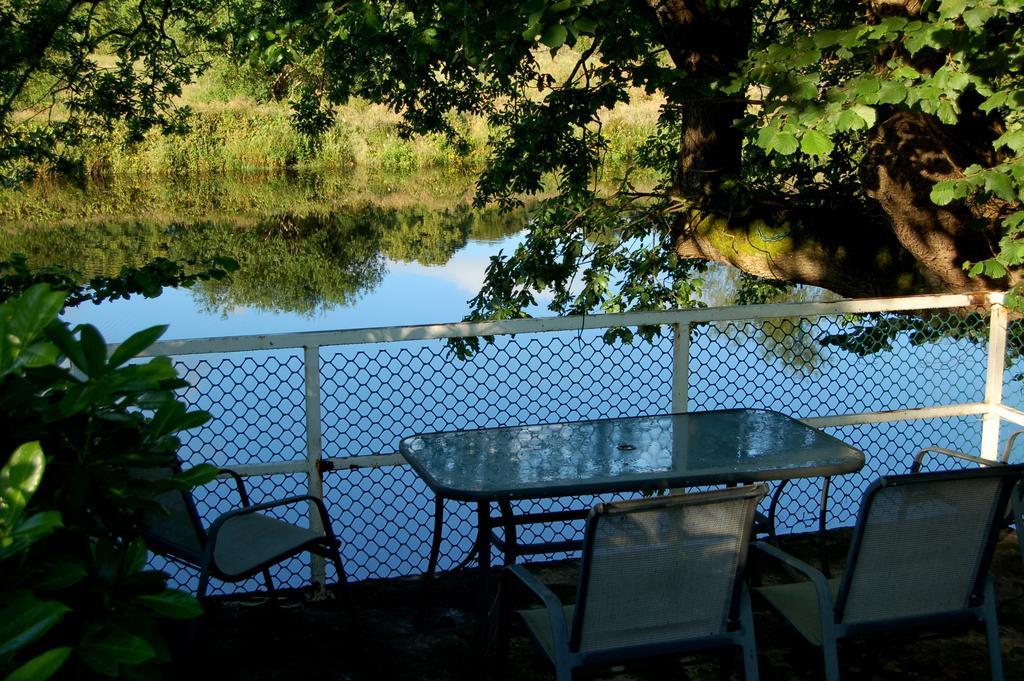 The Grove Lodge Guesthouse Killorglin Eksteriør billede