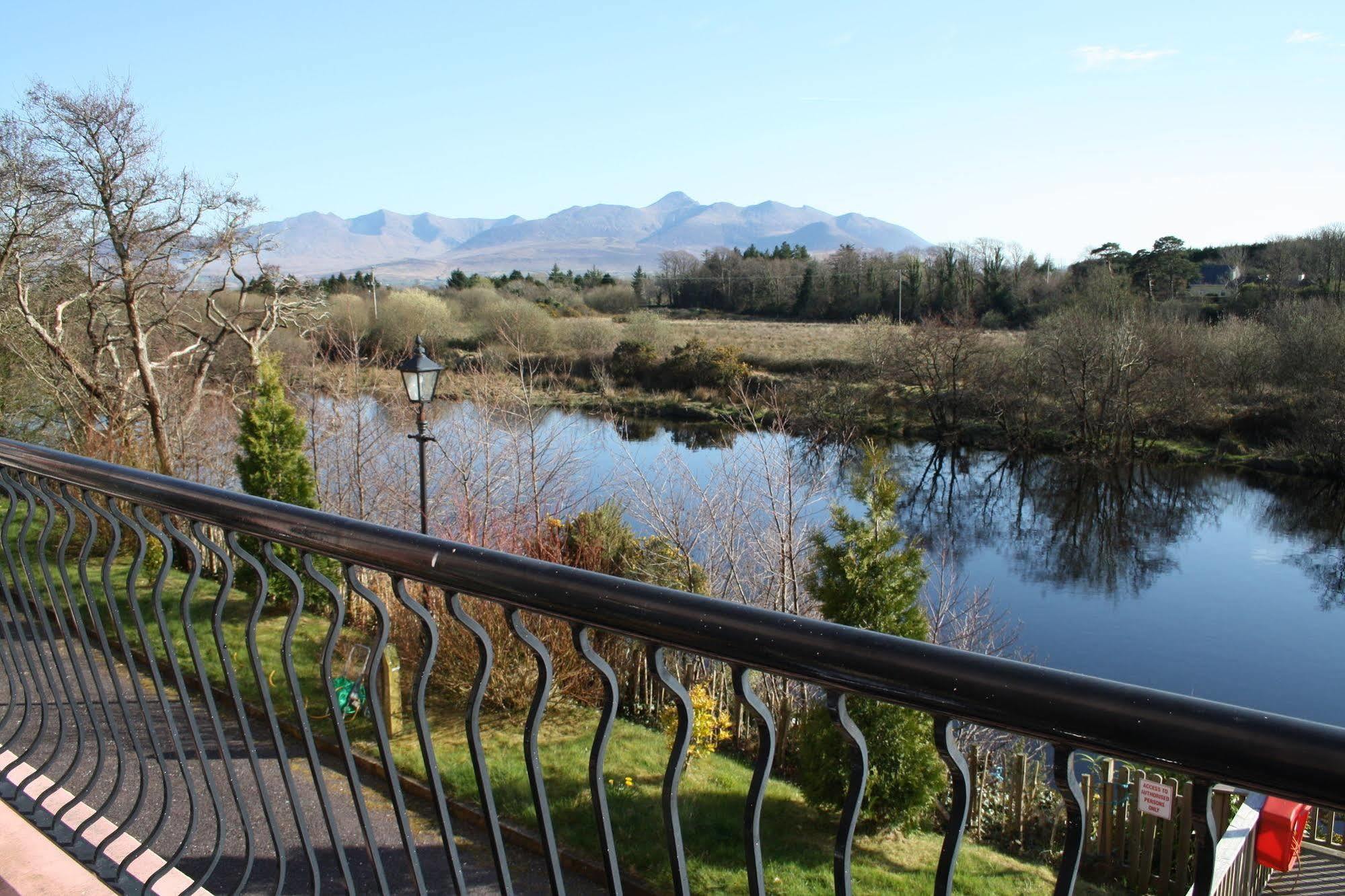 The Grove Lodge Guesthouse Killorglin Eksteriør billede